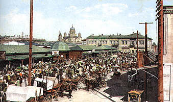 Market place. Photo from S.Medvedev's book "Irkutsk on postcards"